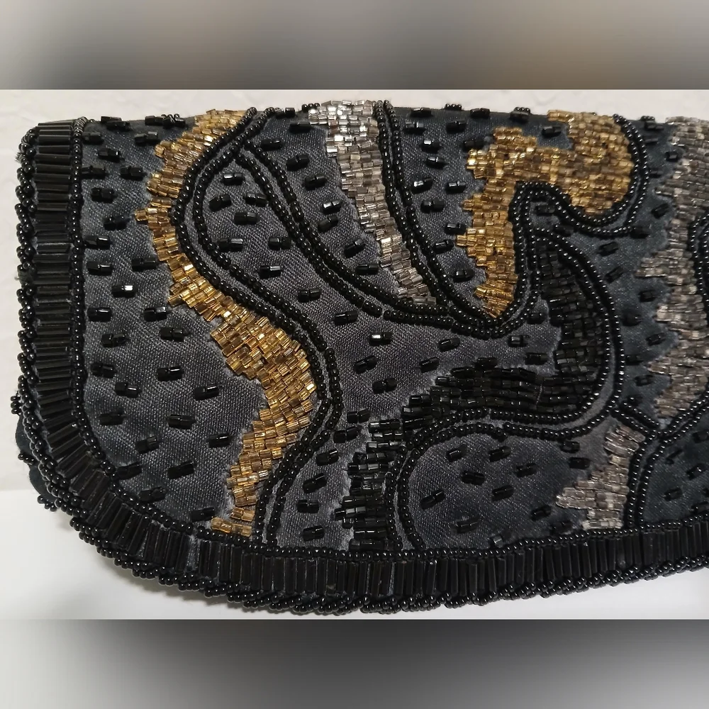 La Regale Ltd. Vintage Black‎ Beaded Clutch